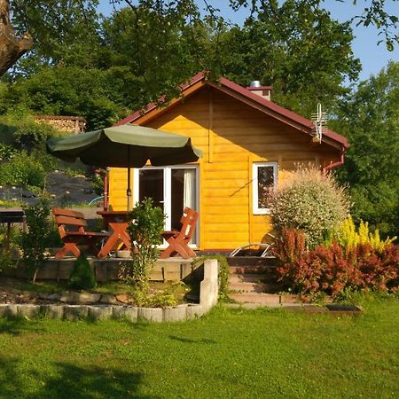 Domek W Bieszczadzkim Sadzie Bobrka Extérieur photo