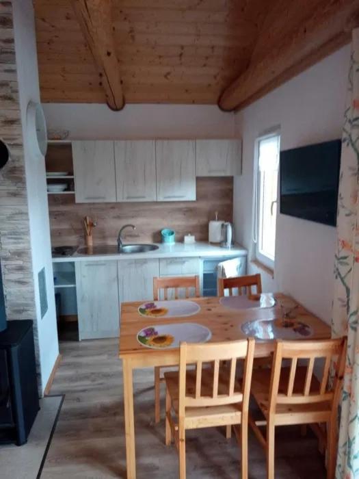 Domek W Bieszczadzkim Sadzie Bobrka Extérieur photo